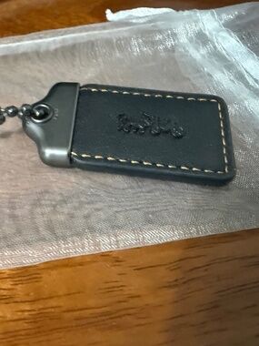 Coach 1941 Horse & Carriage Leather Hang Tag / Key Fob Bag Charm